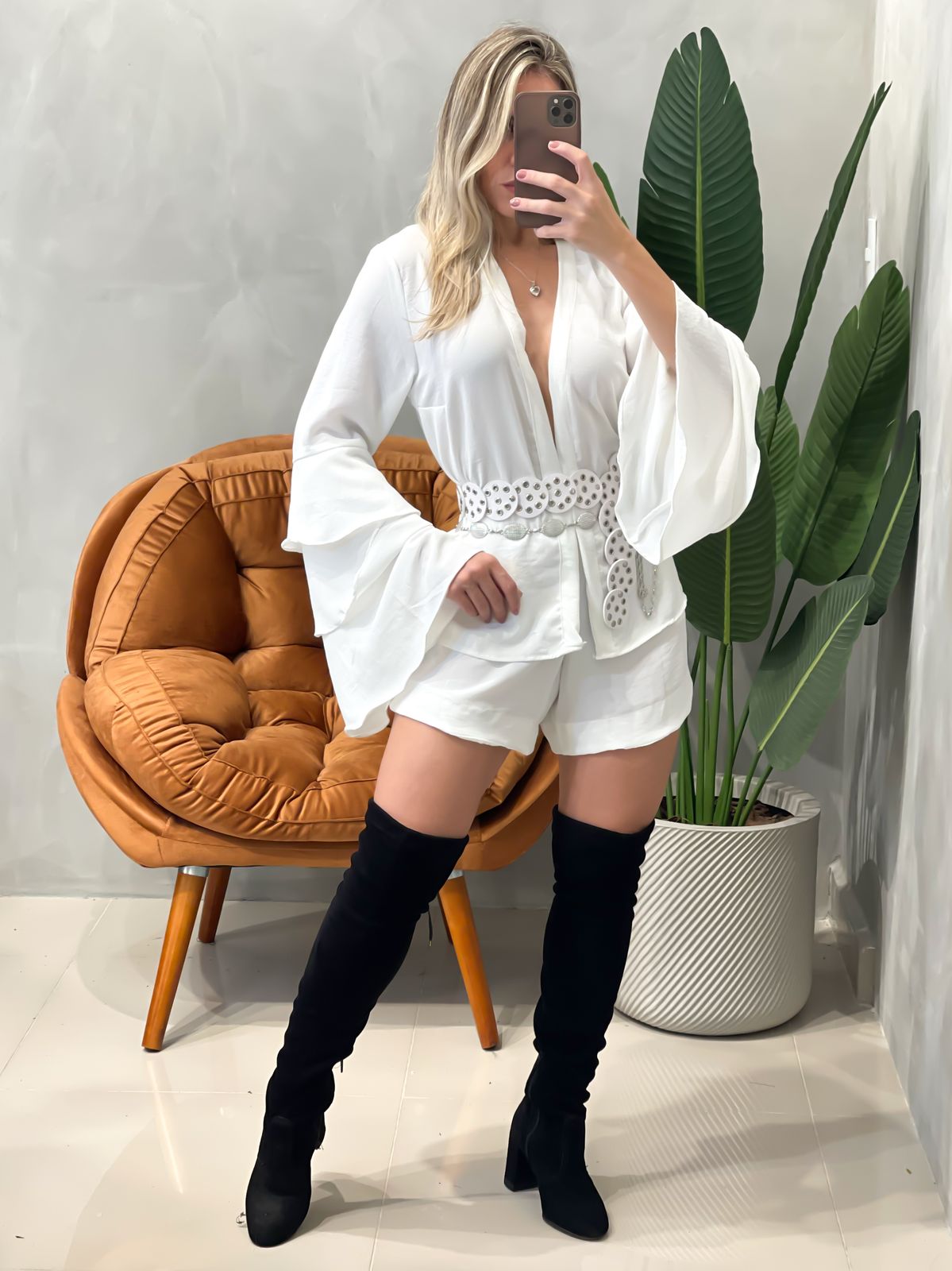 Conjunto Feminino em Duna Shorts e Blusa Manga Longa Boho Chic