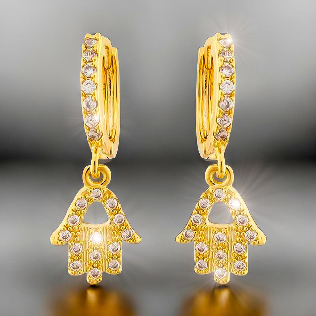 BRINCO DE ARGOLINHA COM PÊNDULO DE MÃO DE HANSÁ BANHADO A OURO 18K