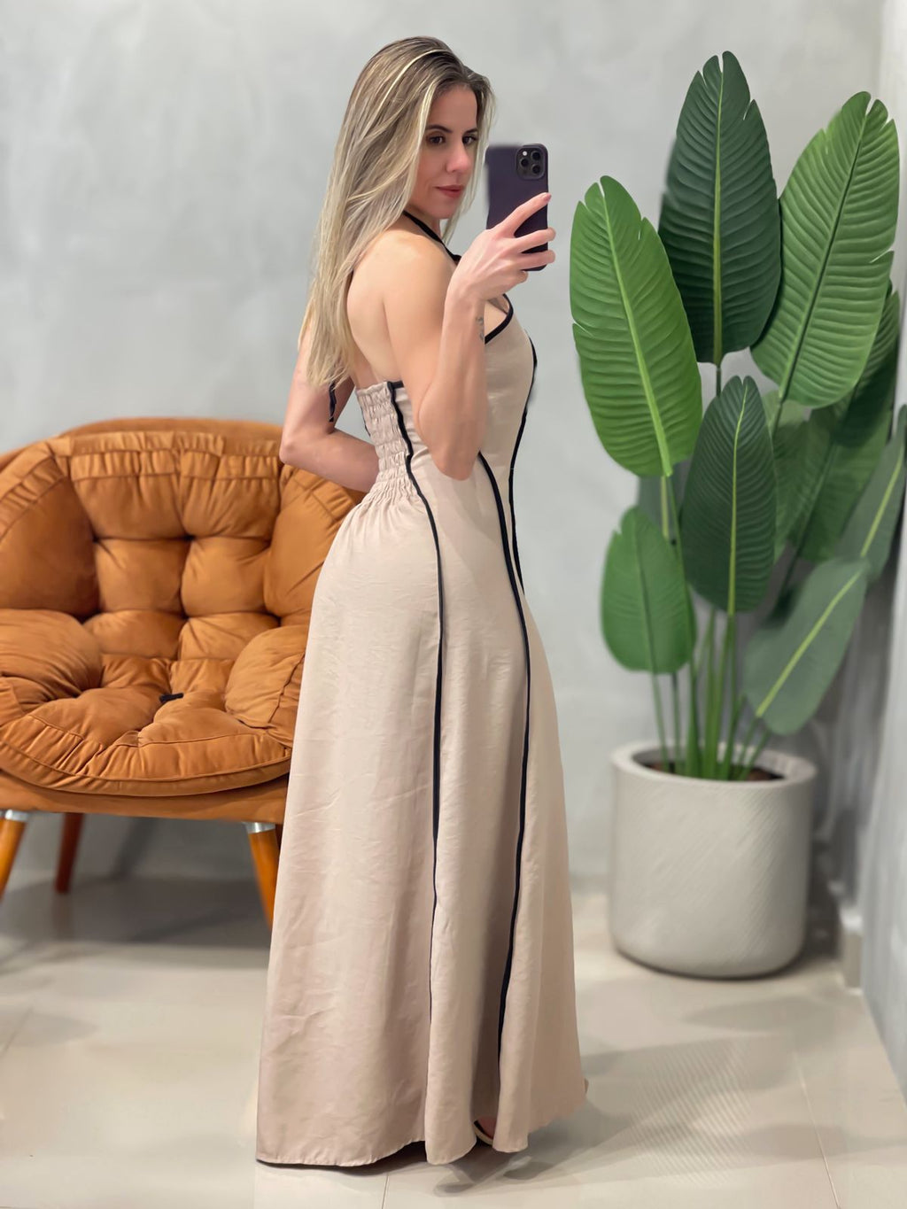 Vestido Longo em Crepinho Frente Única com Amarração e Lastex Heloisa Ref. 1618