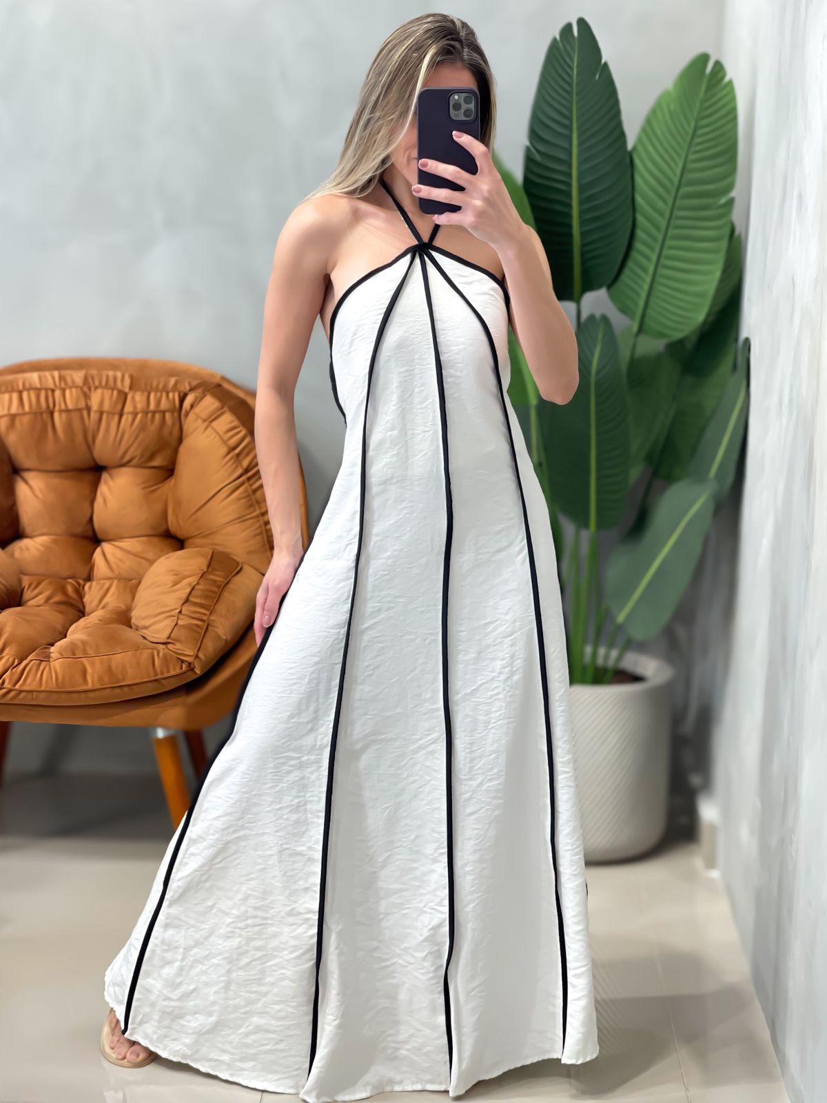 Vestido Longo em Crepinho Frente Única com Amarração e Lastex Heloisa Ref. 1618