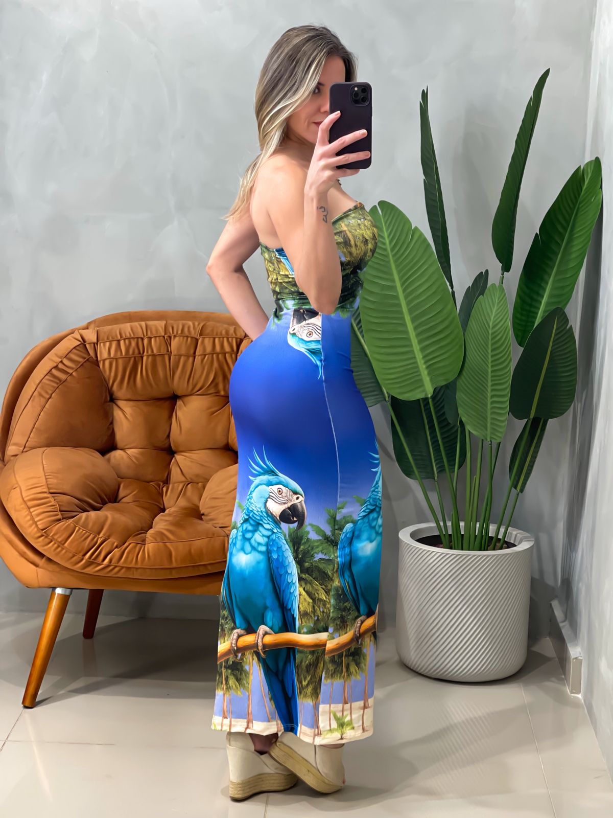 Vestido Longo em Malha Romantic sem Alça Estampa Arara Ref. 1568