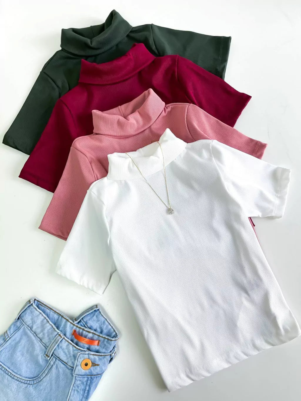 Blusa em Ribana Manga Curta e Gola Cacharrel Marisa Ref. 789