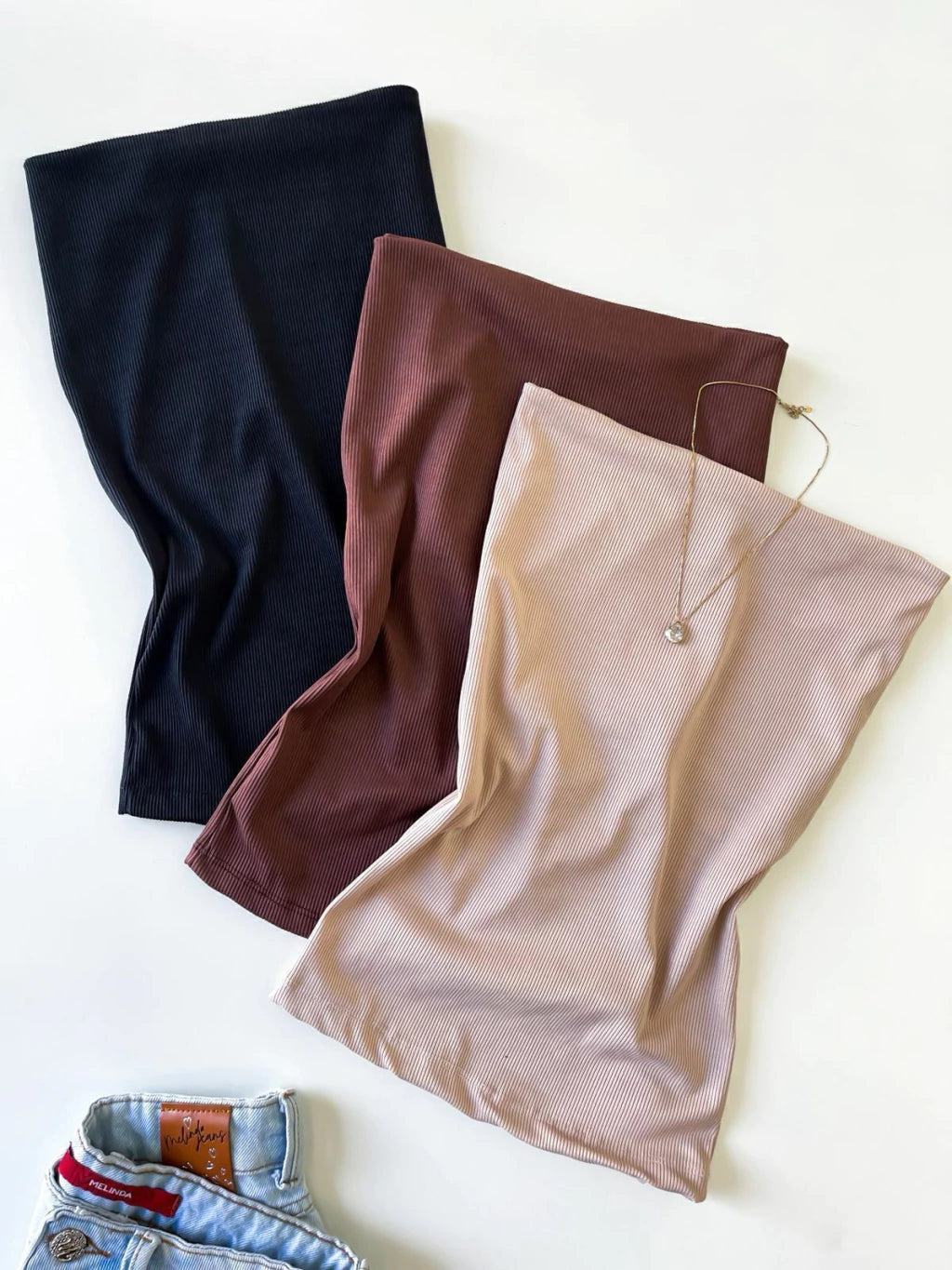 Blusa em Ribana Sem Alça Lucilene