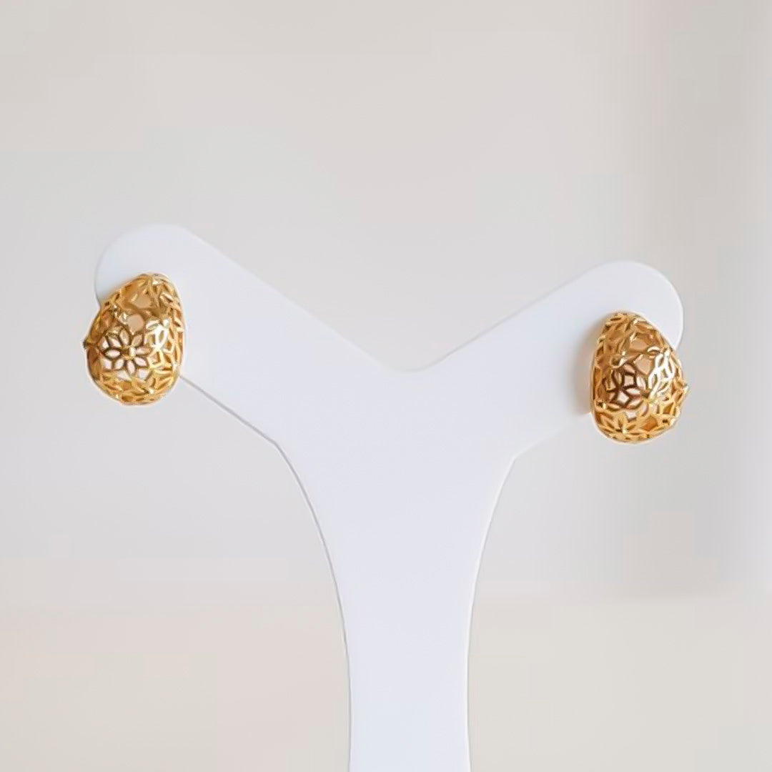 BRINCO GOTA COM DETALHES BANHADO OURO 18K