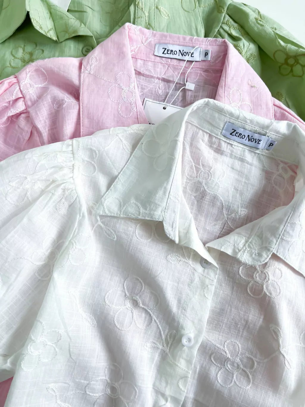 Camisa Feminina Manga Curta Princesa Bordada