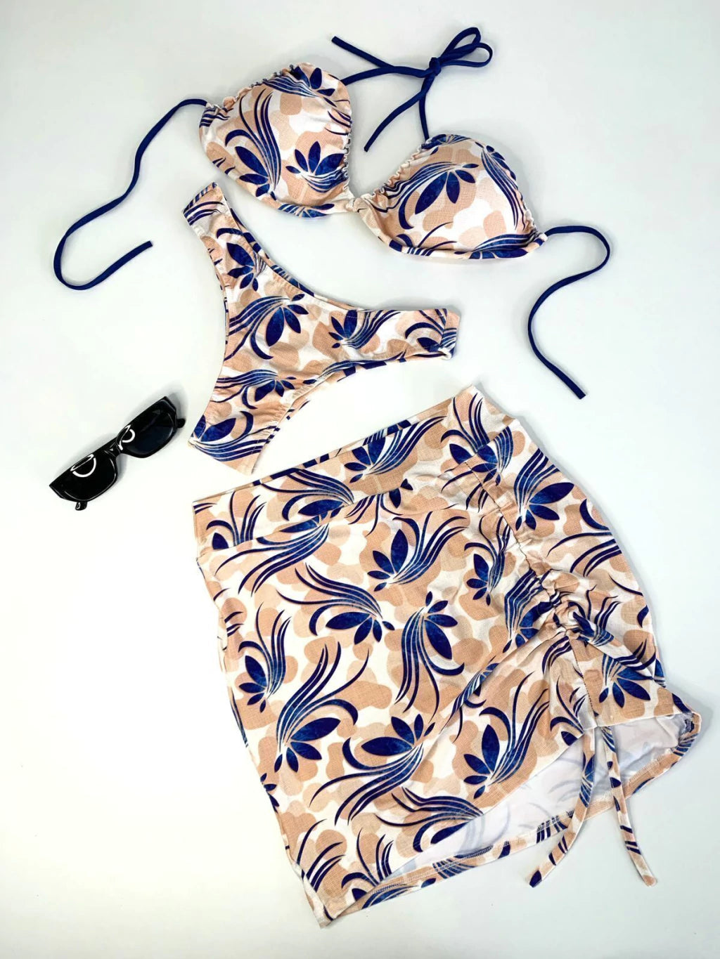 Conjunto Feminino Biquíni e Saia Curta Regulável