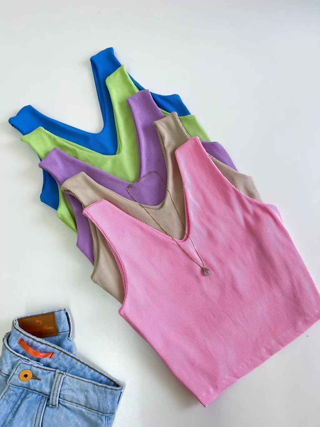 Cropped Feminino Decote V