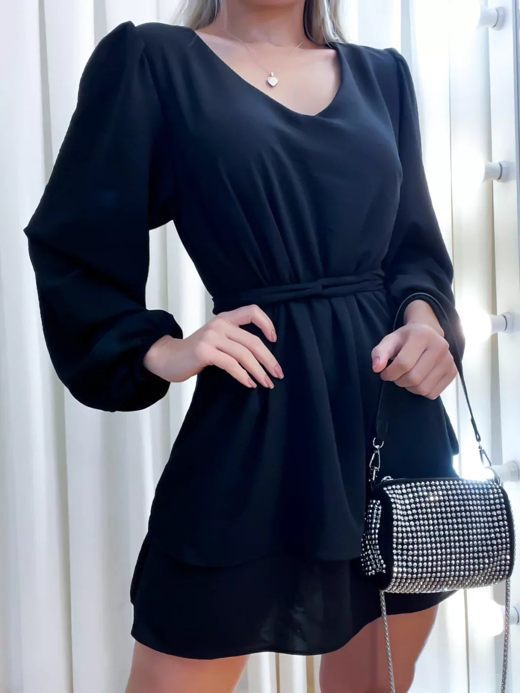 Vestido Feminino Curto Manga Longa